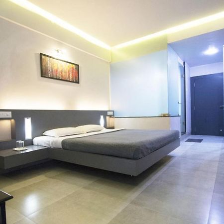 Hotel Royal Palace Αουρανγκαμπάντ Εξωτερικό φωτογραφία