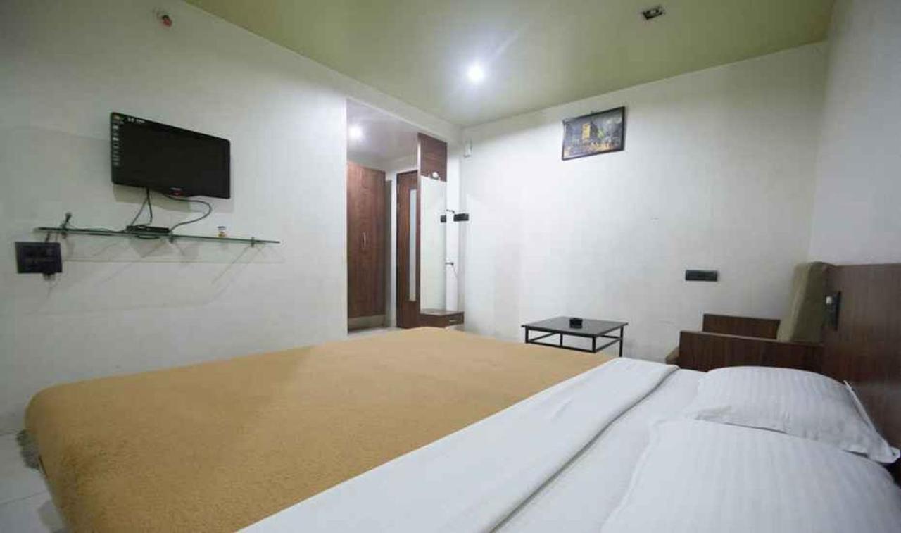 Hotel Royal Palace Αουρανγκαμπάντ Εξωτερικό φωτογραφία