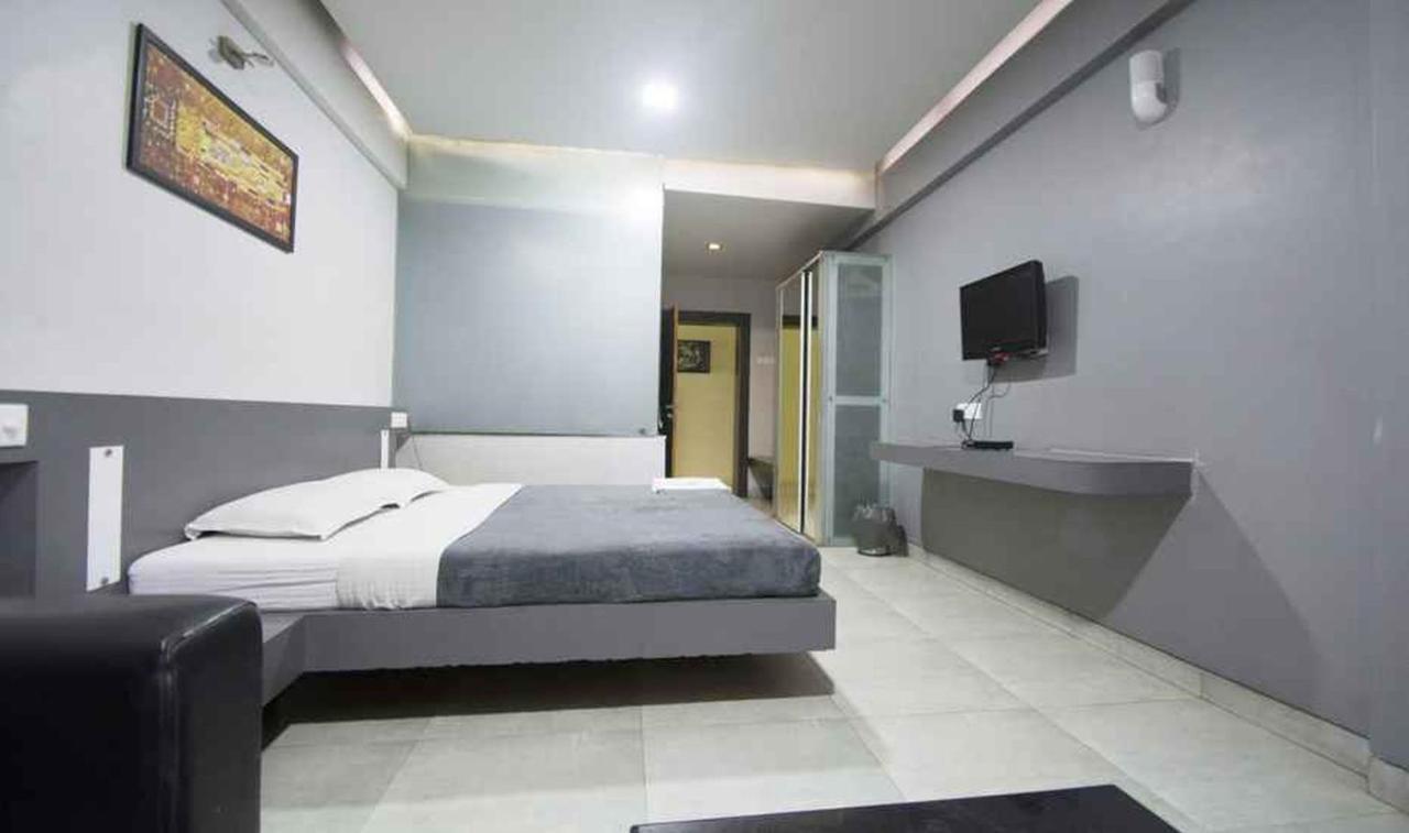 Hotel Royal Palace Αουρανγκαμπάντ Εξωτερικό φωτογραφία